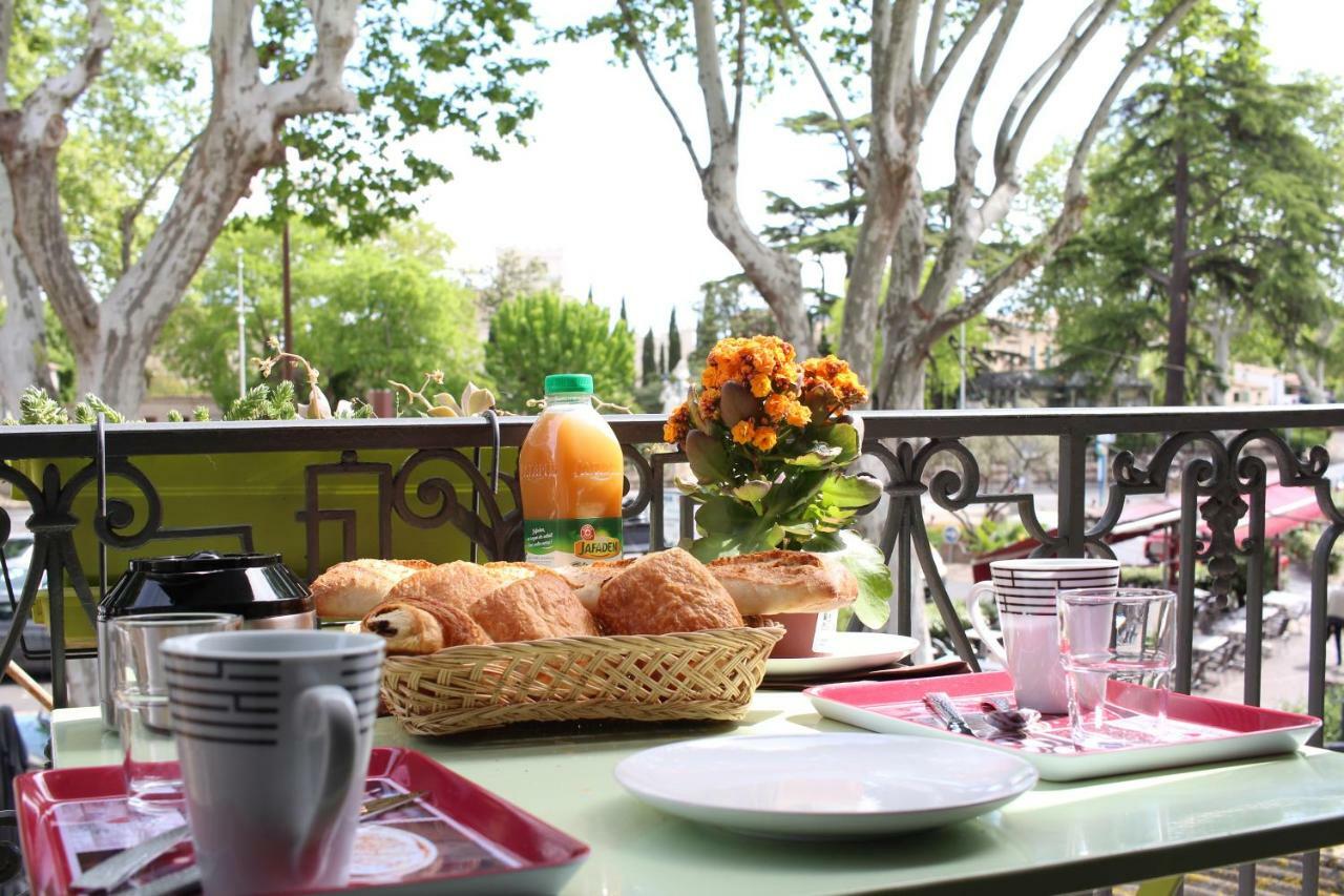 Chez Marie Louise Apartment Pezenas Exterior photo